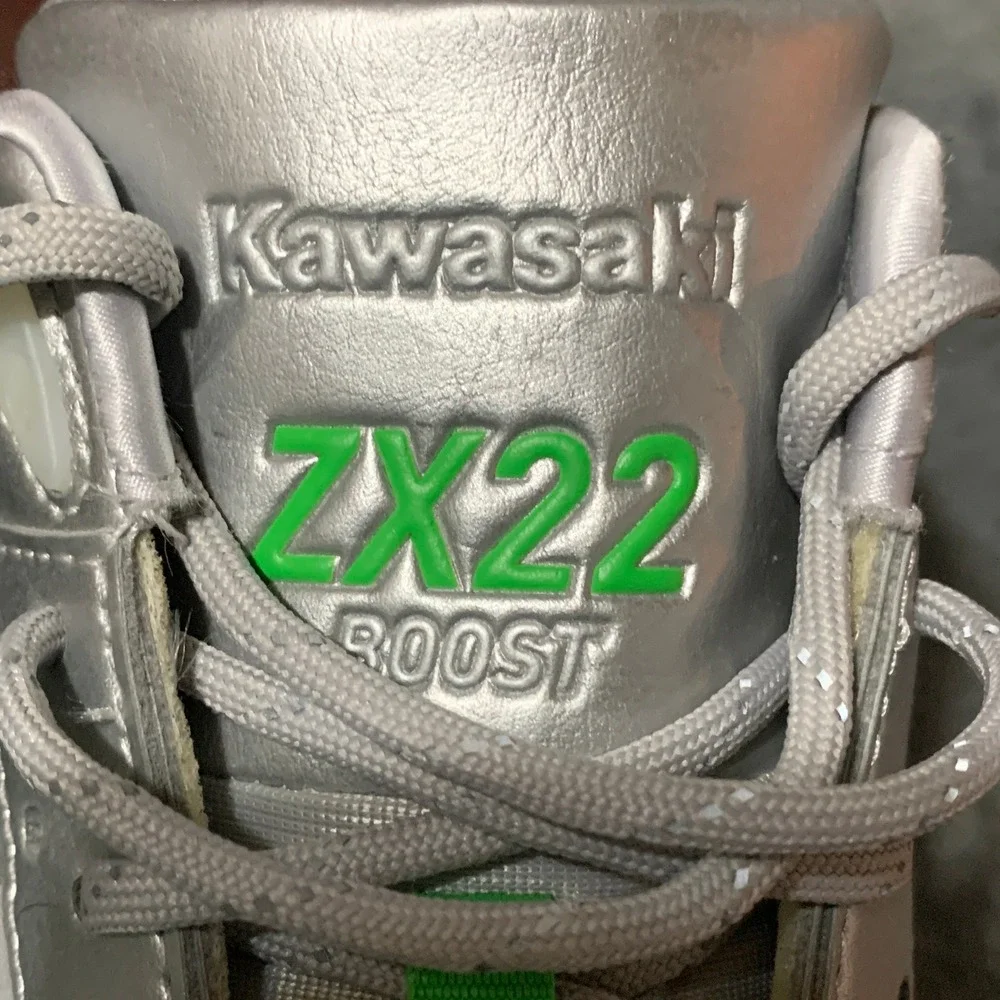 Adidas Kawasaki Ninja ZX22 Boost Silver Green Mens Sneakers GW2125 Size 8